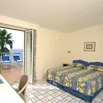 Continental Mare Отель 4*
