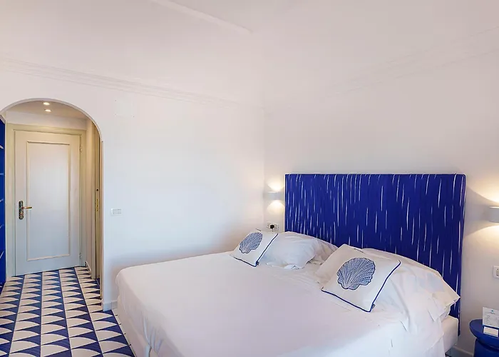 Hotel Continental Mare 4*